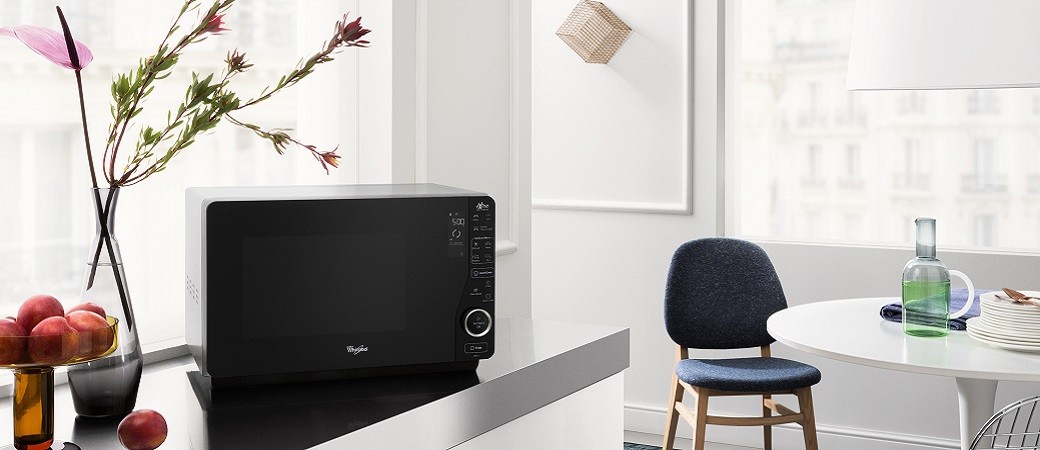 Whirlpool ExtraSpace, un micro-ondes spacieux et design