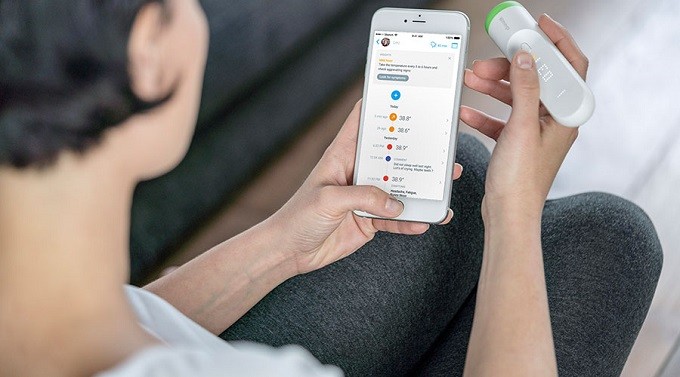 Withings Thermo : comment prendre la  fièvre de front