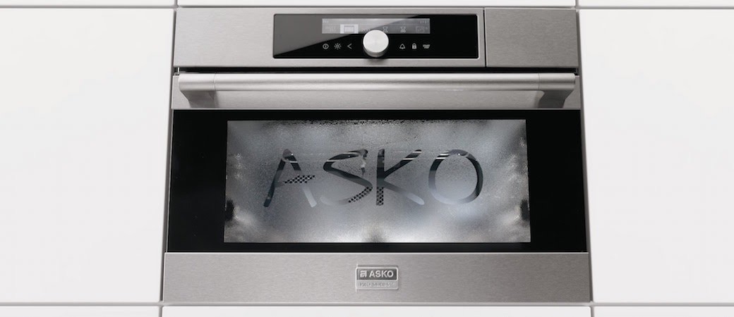 Avec le four Asko OCS8676S, donnez un bain  de vapeur à vos plats