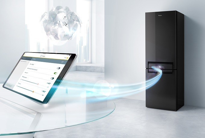 Whirlpool Supreme Dual NoFrost, le réfrigérateur combiné connecté et antigivre