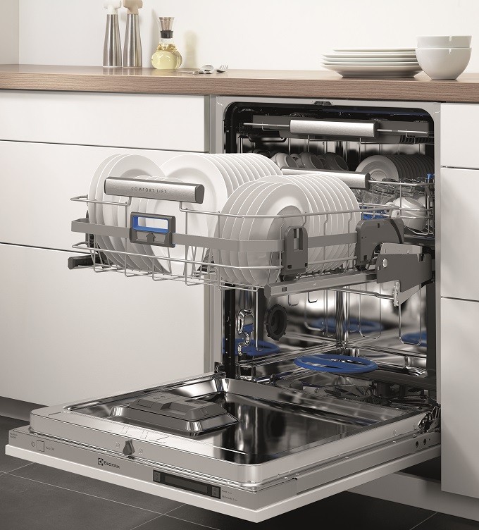 Electrolux ComfortLift, enfin un lavevaisselle qui prend soin de nous