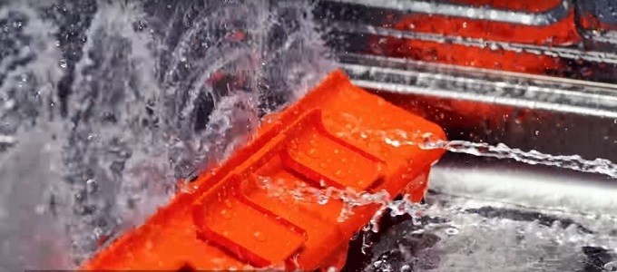 Samsung WaterWall, le lave-vaisselle qui érige l'eau en muraille