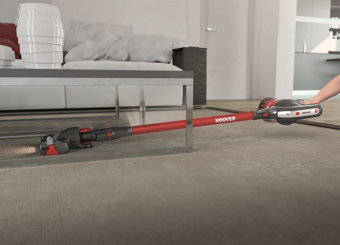 Hoover H-Free, l' aspirateur-balai multifonctions qui tient seul debout !