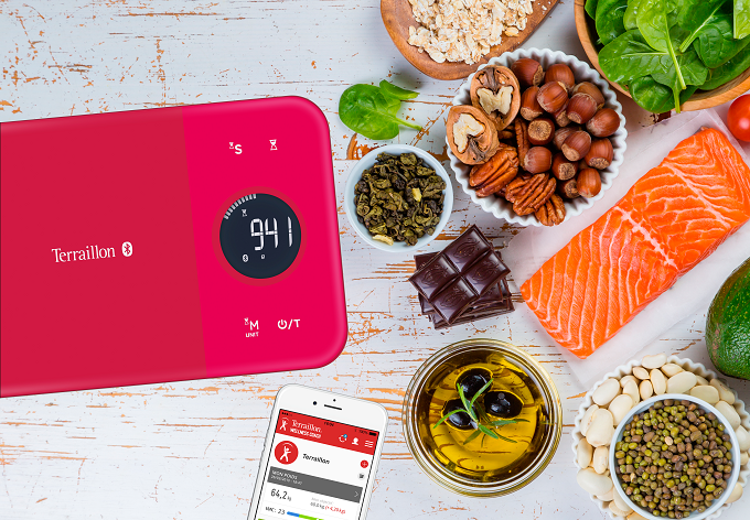 Terraillon Nutritab, la balance de cuisine qui est aussi un coach nutritionnel