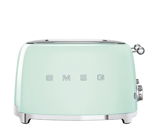 Smeg TSF03, le toaster 4 tranches "so fifties"
