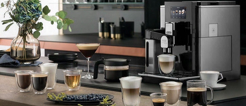 De'Longhi Maestosa , l’expresso broyeur connecté et à double broyeur