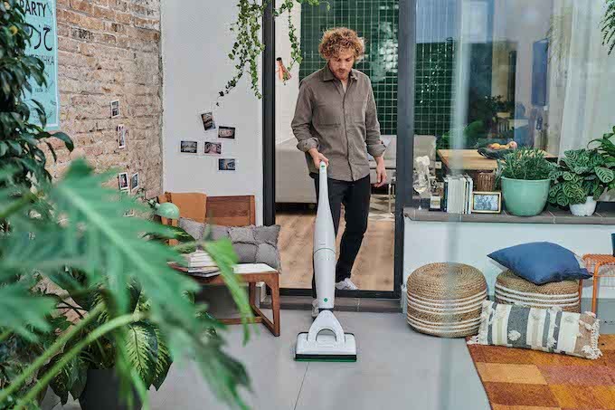 Kobold VB100, l'aspirateur balai sans fil de Vorwerk gagne la fonction lavage