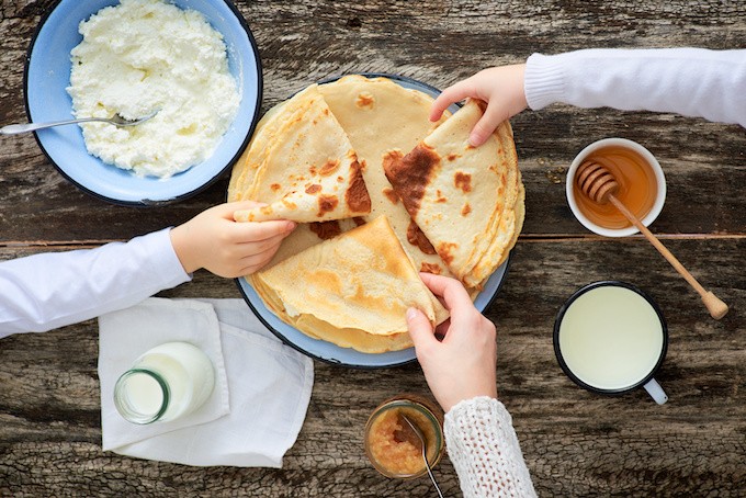 Pourquoi et comment choisir une bonne crêpière électrique ?