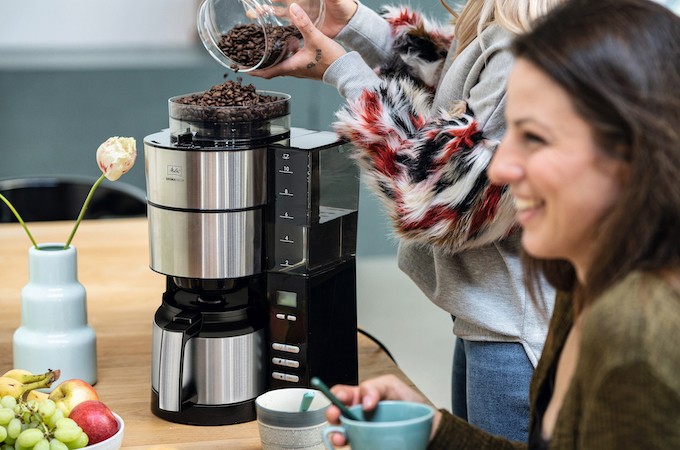 Melitta AromaFresh Therm, la cafetière qui moud, filtre et garde le café au chaud