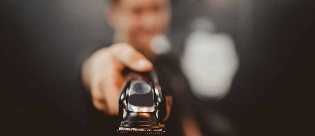 Tondeuse à barbe ou à cheveux ? Ou les deux ? Comment bien la choisir