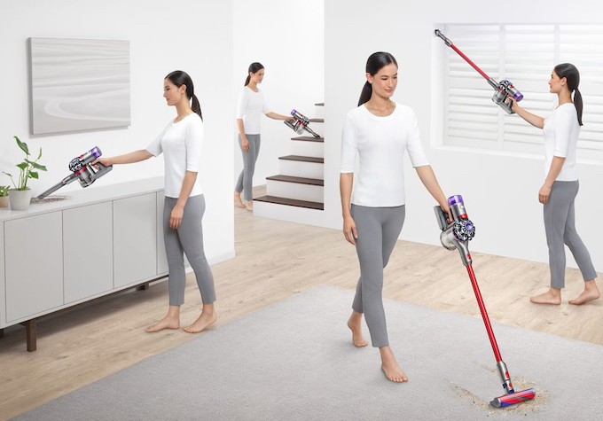 Dyson V8 Slim : un aspirateur balai au petit gabarit, allégé