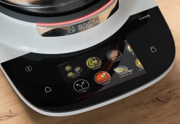 Robot cuiseur Bosch Cookit, 27 fonctions et une cuisson haute précision