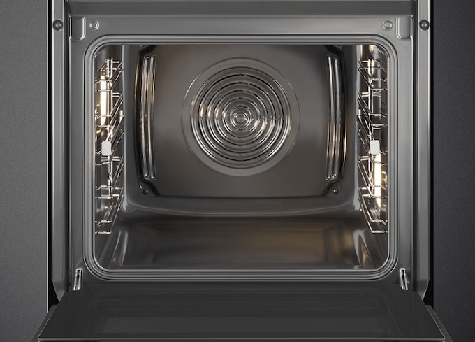 Four Smeg SOP6101S2S, un combiné vapeur grand format