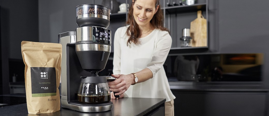 Filka de Severin, la cafetière filtre à broyeur intégré qui passe du mug à la verseuse