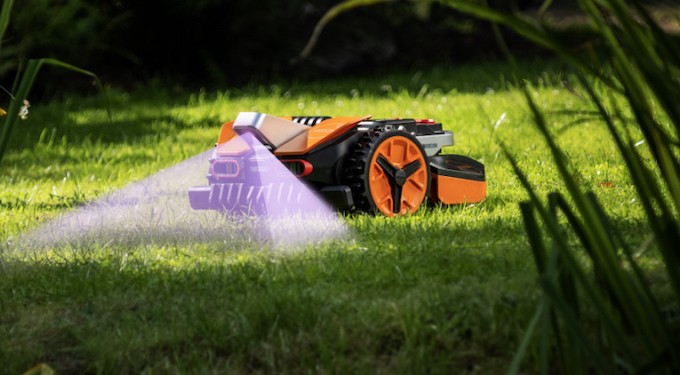 Quel robot tondeuse acheter pour obtenir une pelouse impeccable et sans efforts
