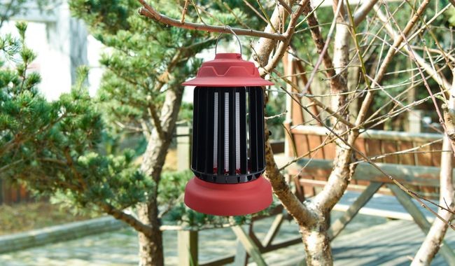Pièges à moustiques EZIlight, pour profiter du plein air sans les piqûres