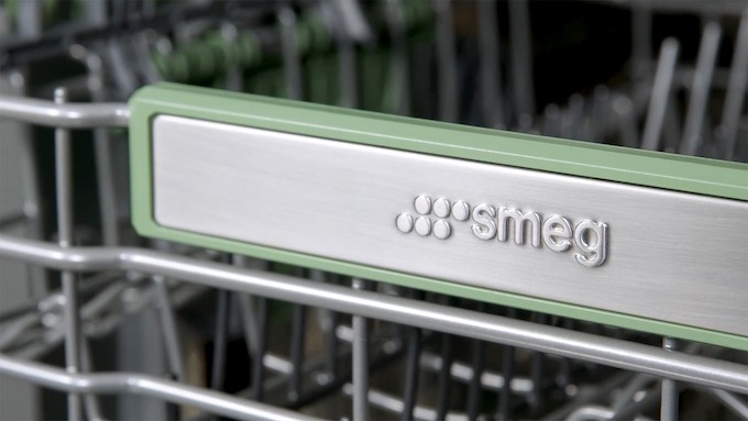 Smeg étoffe sa gamme de lave-vaisselles
pour encore plus de confort à l'usage